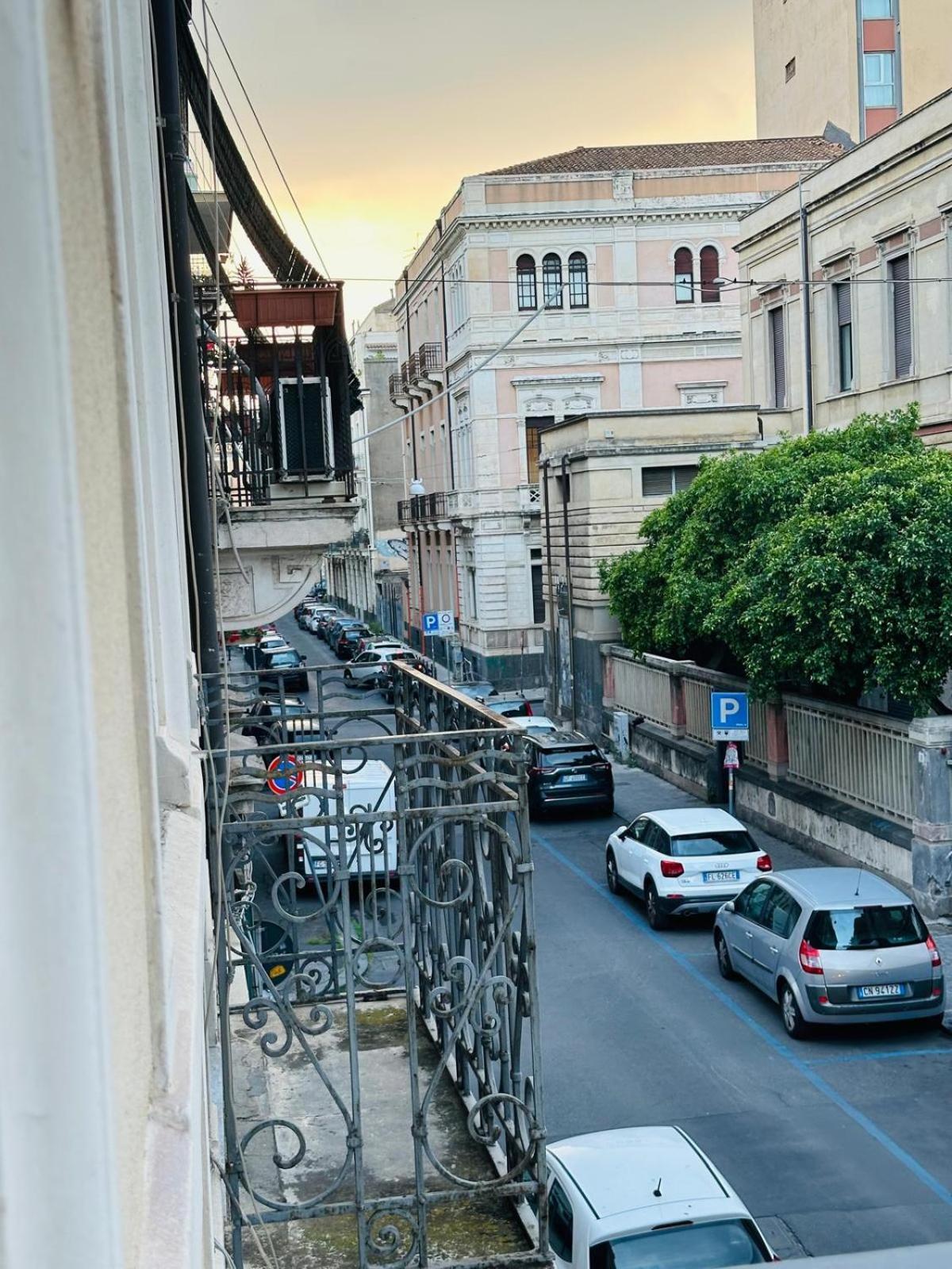 Art Palace & Story Catania Center Διαμέρισμα Εξωτερικό φωτογραφία